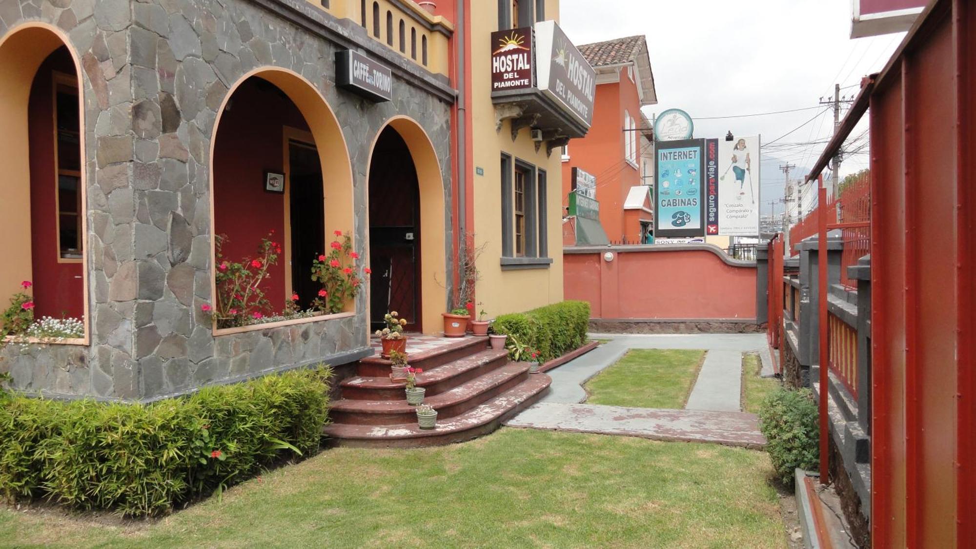 Hostal Del Piamonte Кито Экстерьер фото