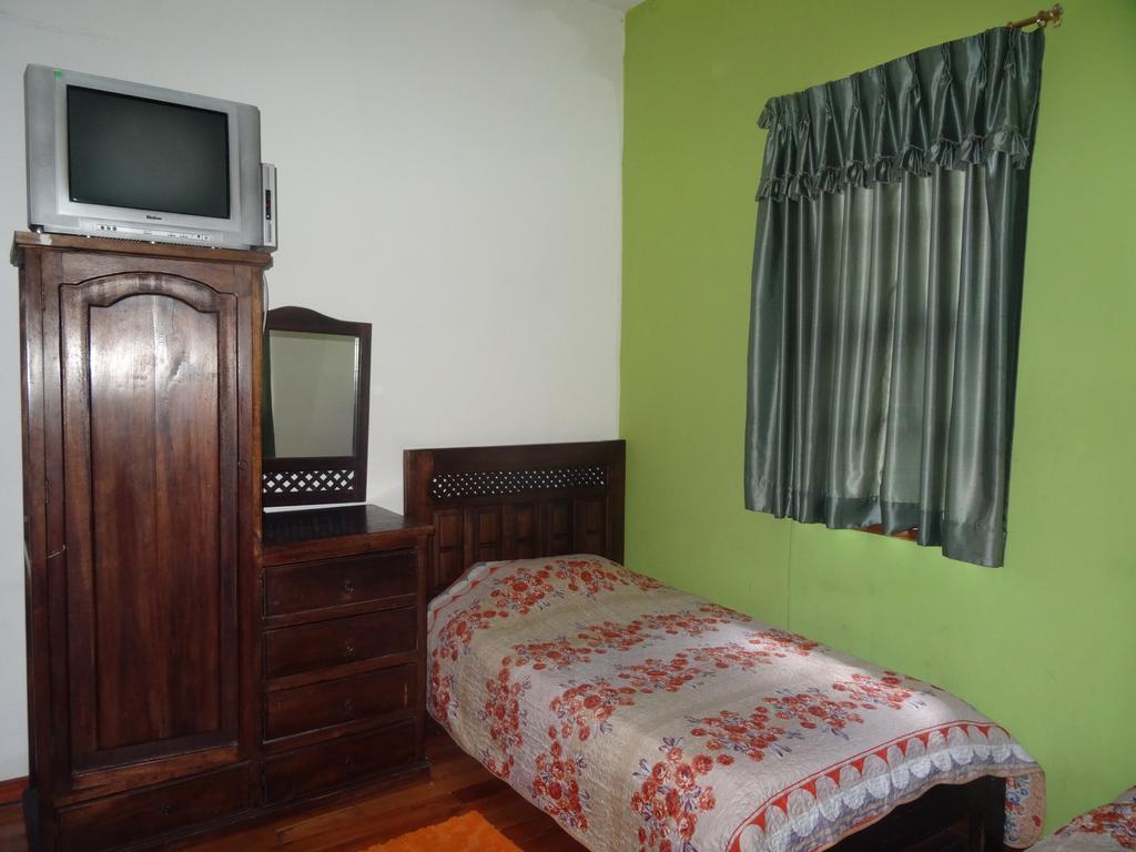Hostal Del Piamonte Кито Экстерьер фото